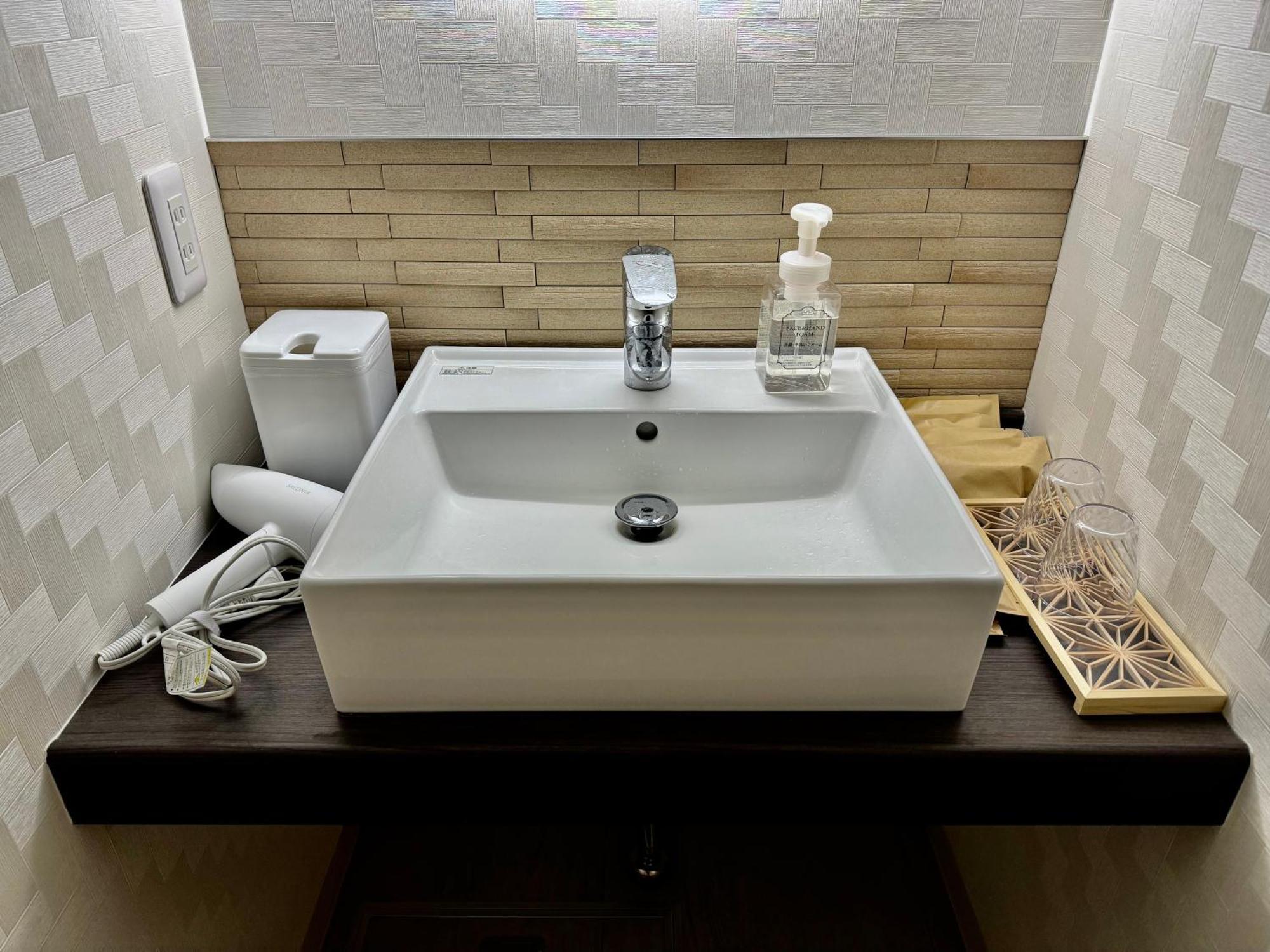 Hotel Ishigaki And Chikonkiya חדר תמונה